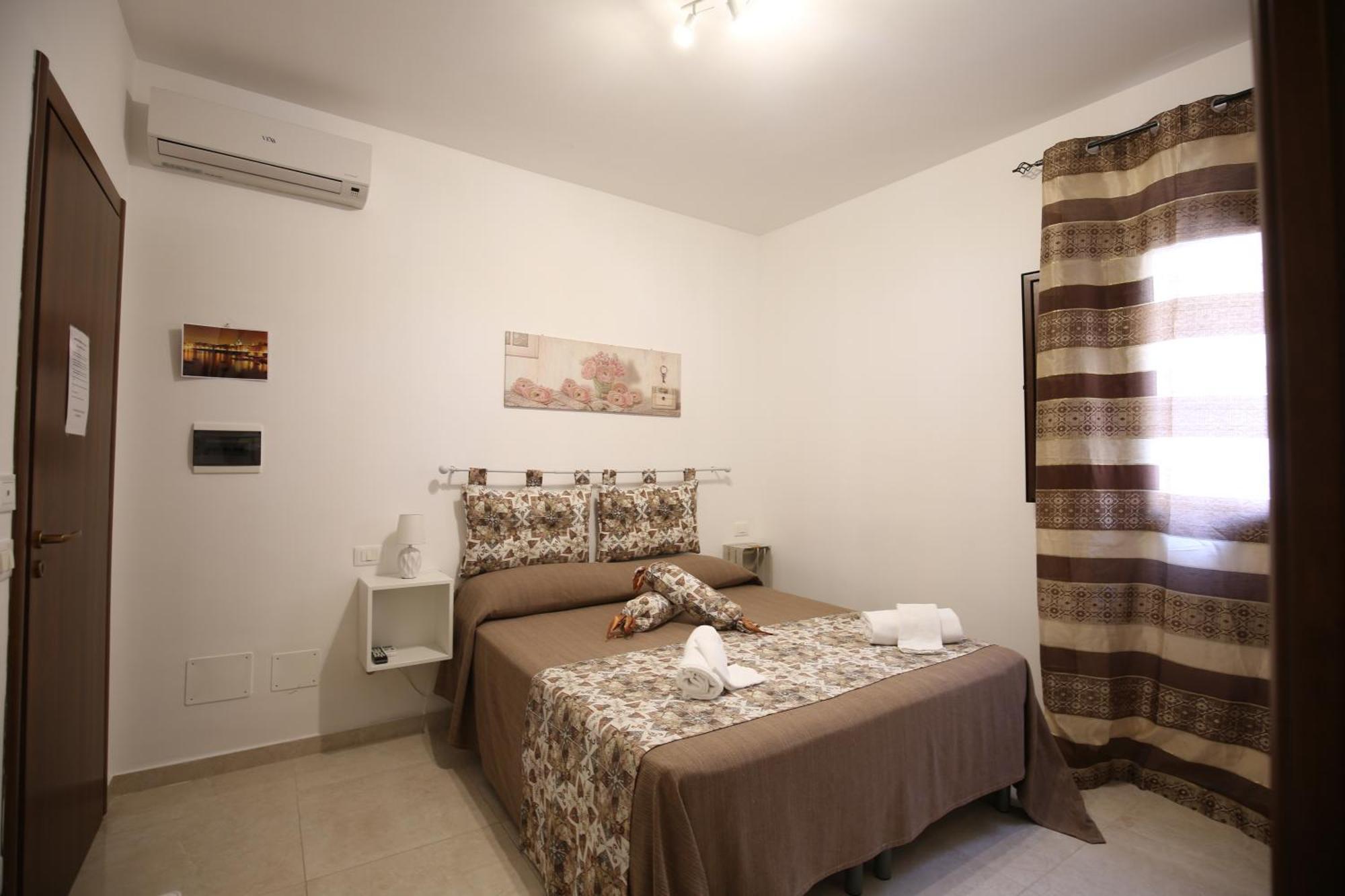 La Corte Dei Naviganti Apartment Trapani Exterior photo